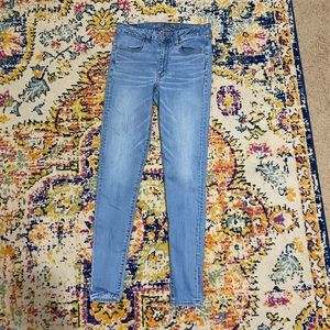 American Eagle jeans/jeggings